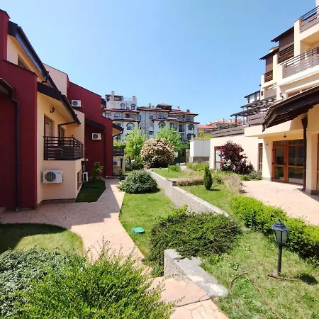 Morski Far Lighthouse-bastet Bs סבטי ולאס